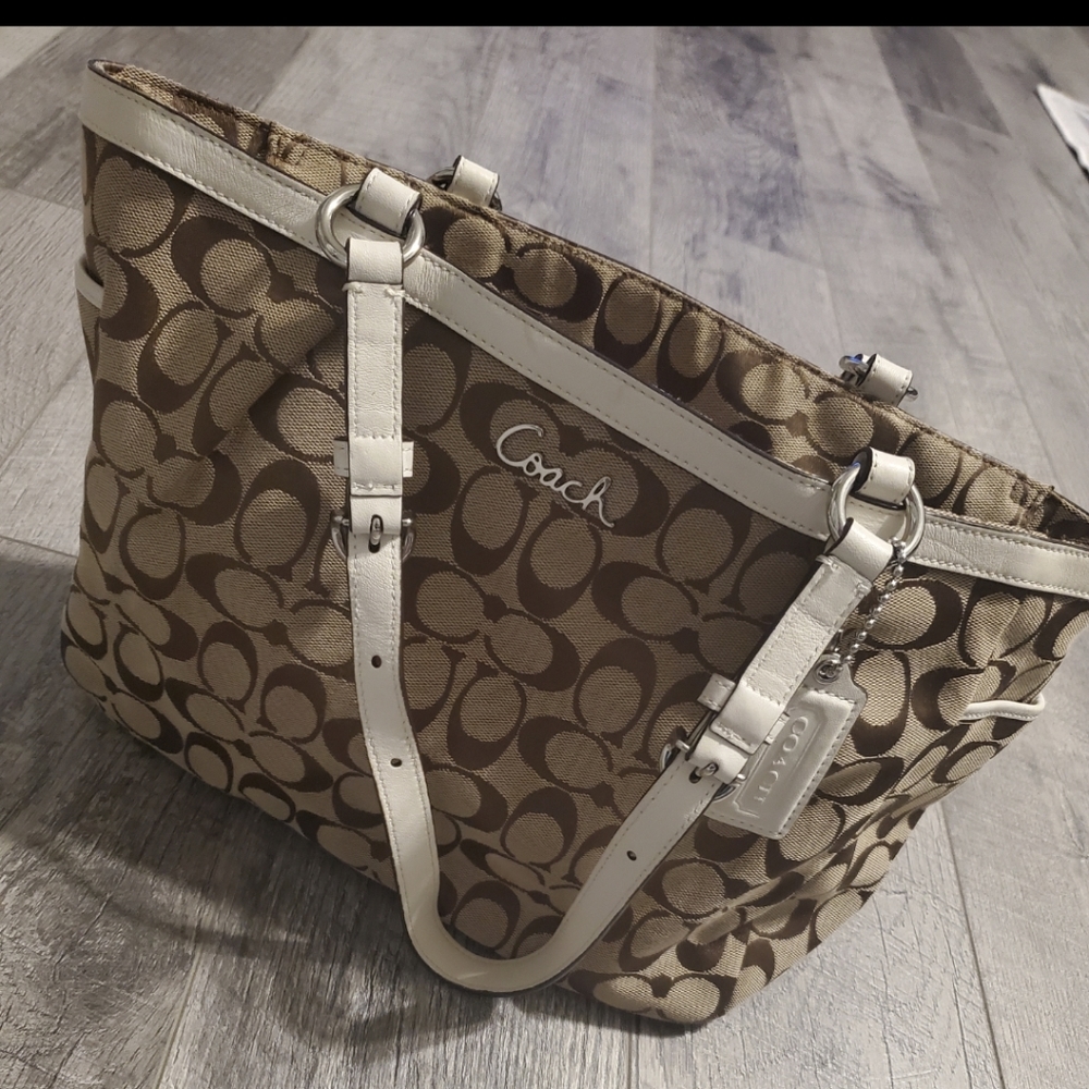 Signature Coach Purse